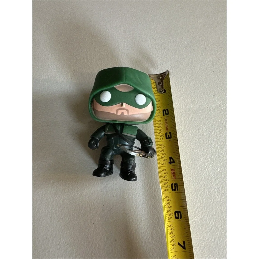 Funko Pop! DC Heroes TV: Arrow - The Green Arrow w/ Hood #299 Vinyl Figure